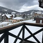 Guest house приватна два сини та донька Bukovel