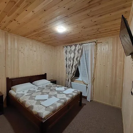 приватна два сини та донька Bukovel