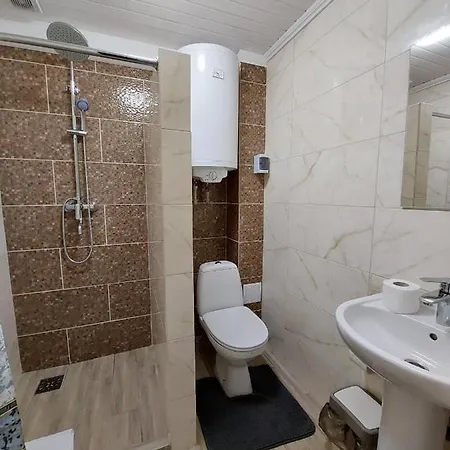 приватна два сини та донька Gæstehus 3*