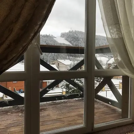 приватна два сини та донька 3* Bukovel