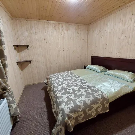 приватна два сини та донька 布克维