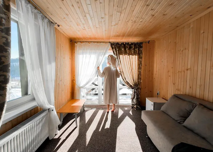 приватна два сини та донька 3* 布克维